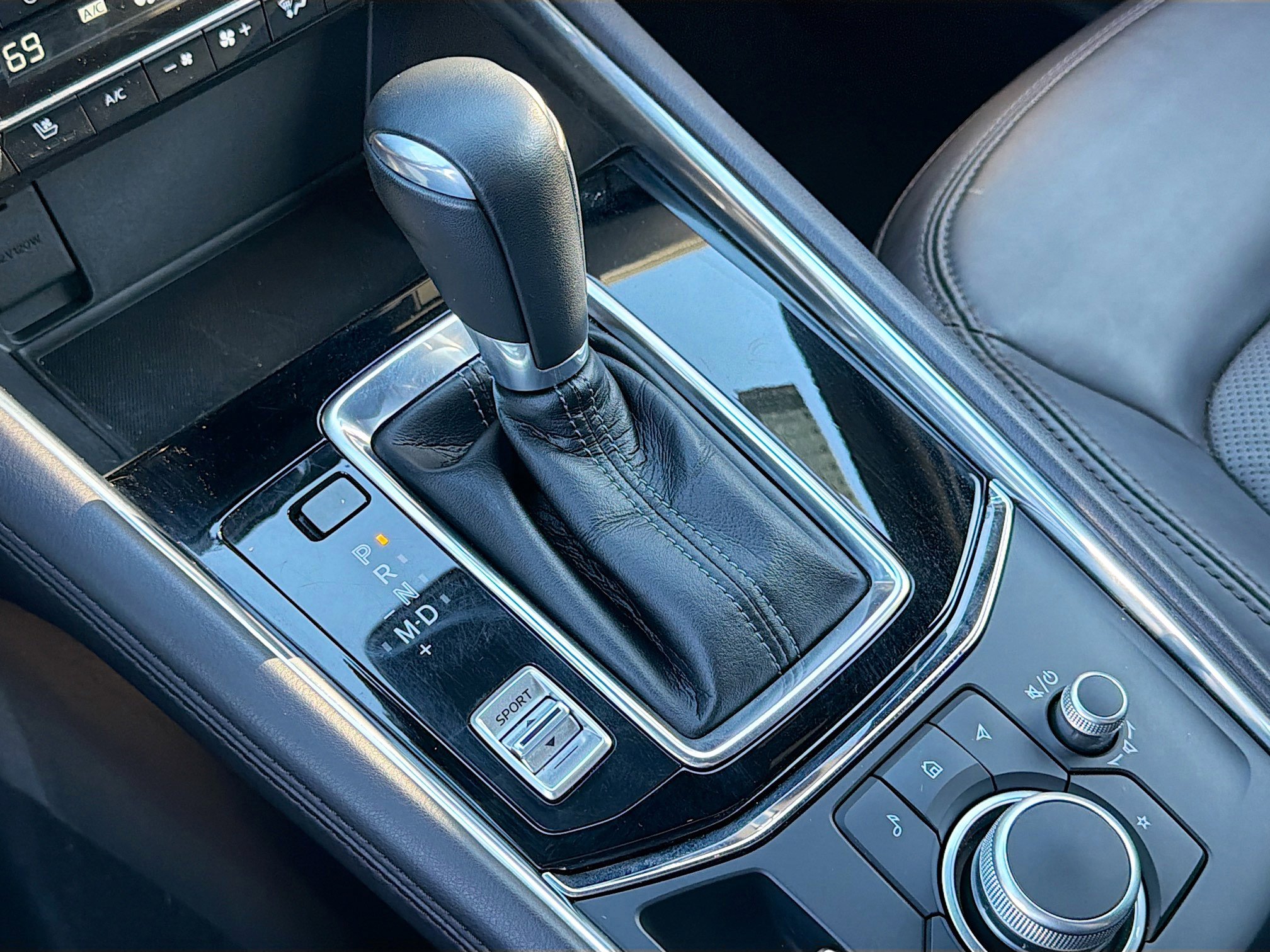 Used 2021 MAZDA CX-5 Signature image 28