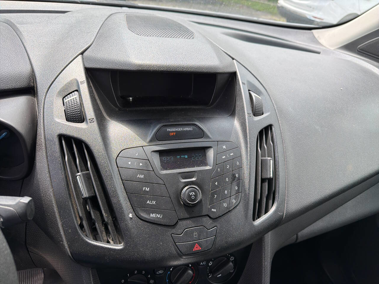 Used 2016 Ford Transit Connect XL FWD image 16