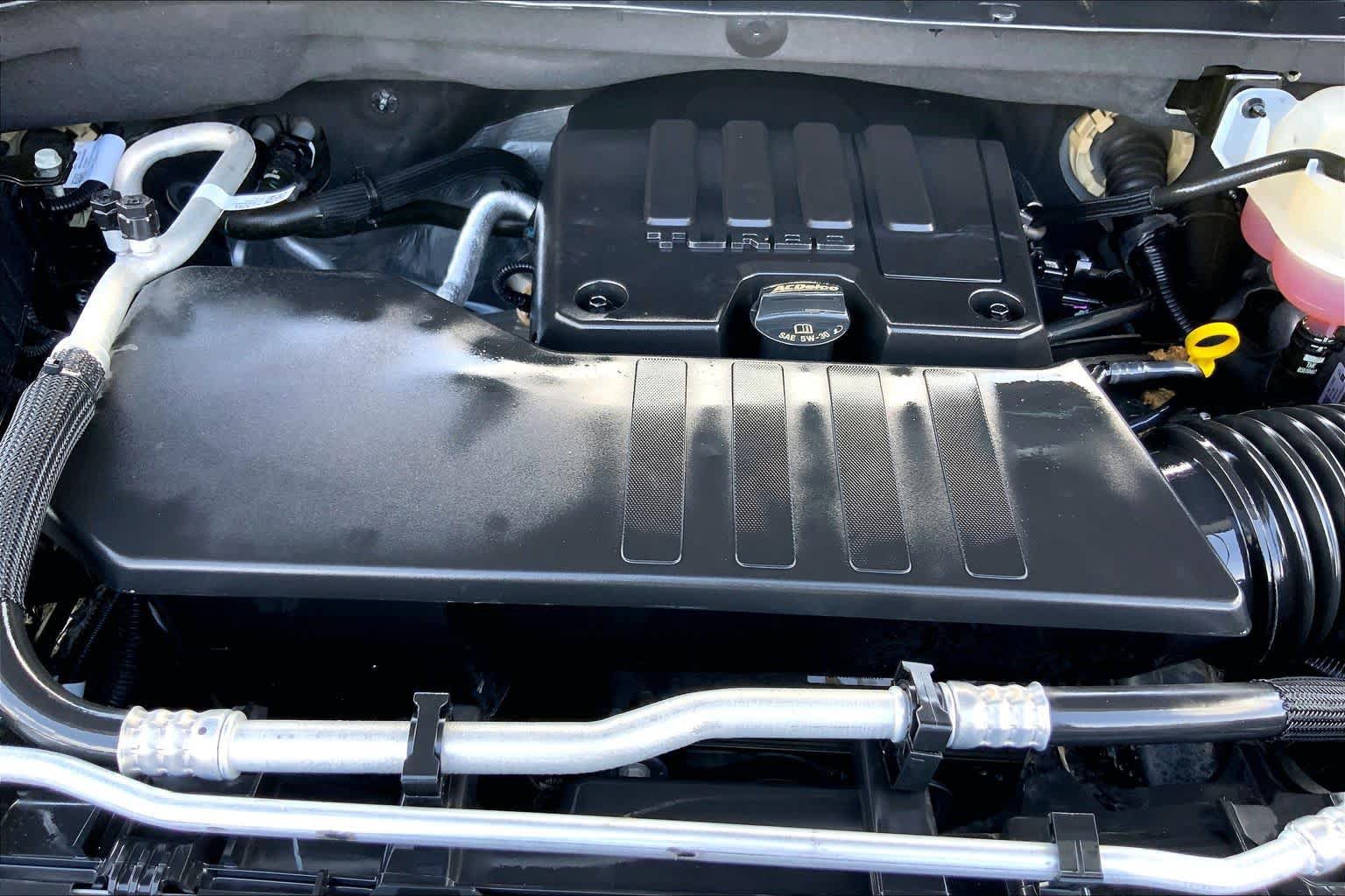 Used 2024 Chevrolet Silverado 1500 RST w/ Protection Package RWD image 32