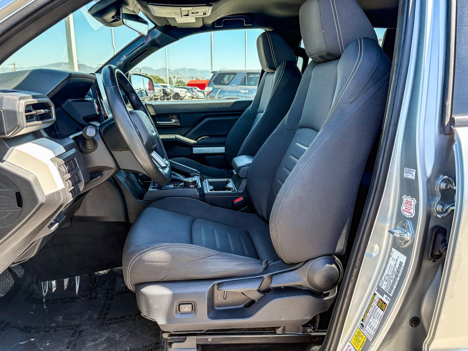 Certified 2024 Toyota Tacoma TRD Off-Road image 17