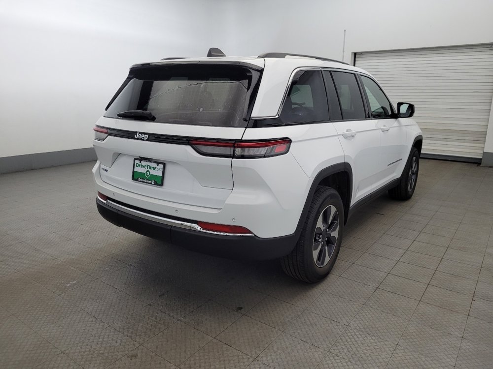 Used 2022 Jeep Grand Cherokee Limited 4xe image 9