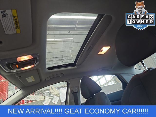 Used 2024 Hyundai Elantra SEL w/ Convenience Package FWD image 29