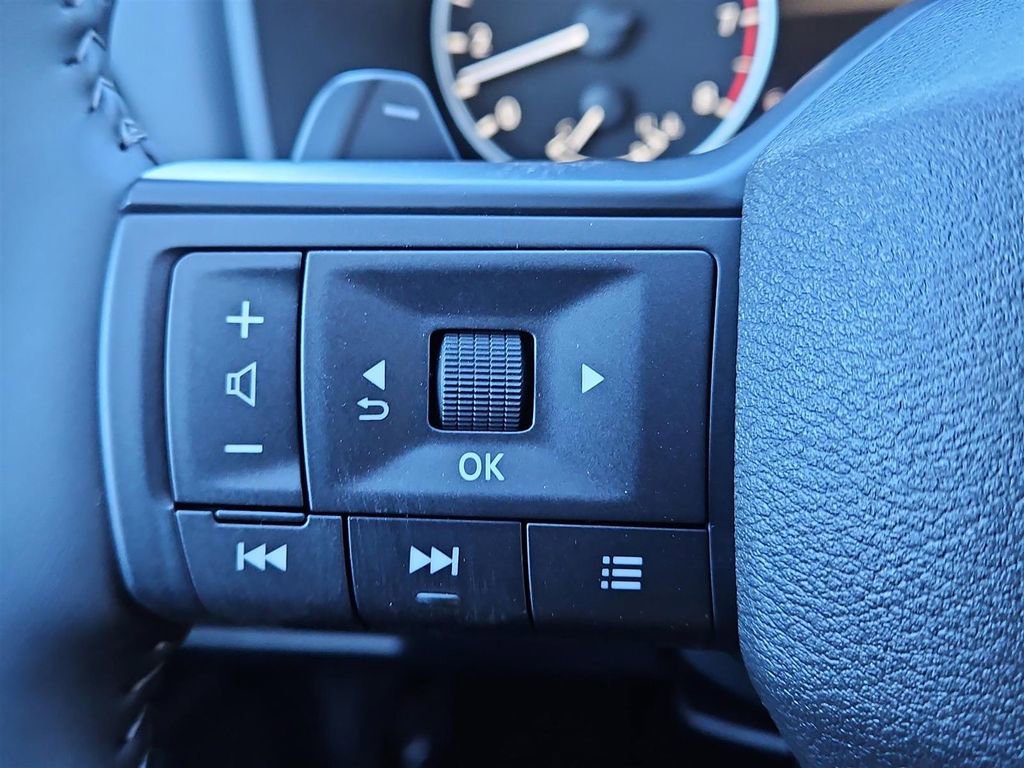 New 2026 Nissan Rogue SV image 12