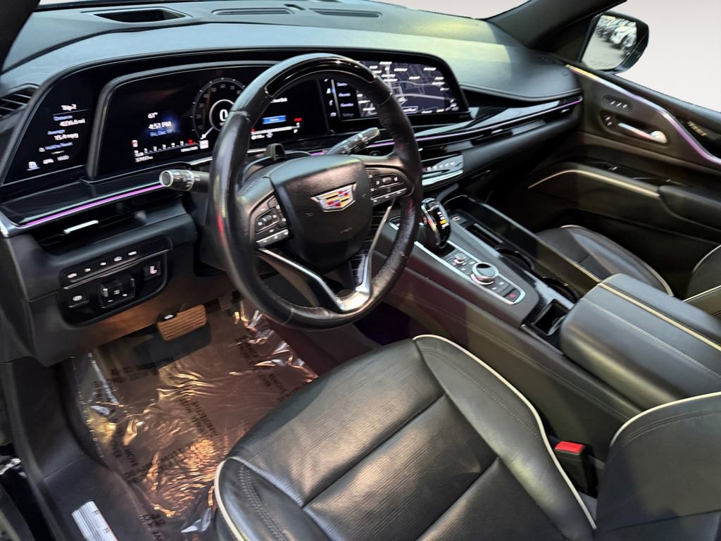 Used 2023 Cadillac Escalade Sport image 16