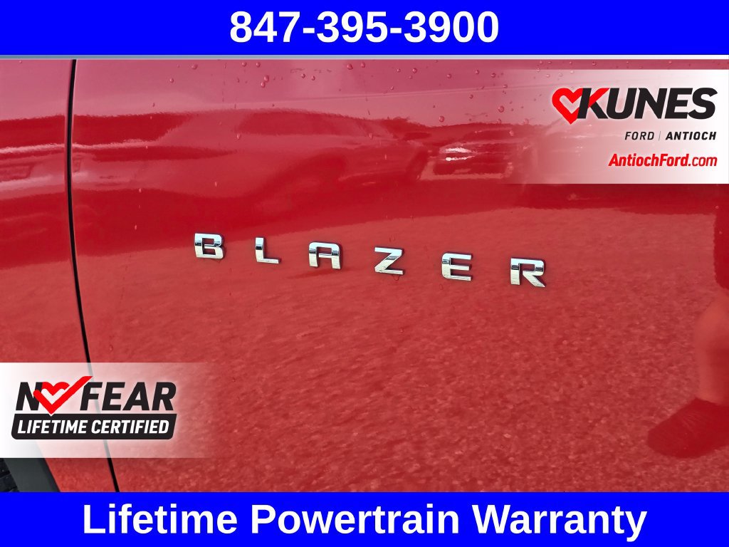 Used 2025 Chevrolet Blazer LT AWD/4WD image 17