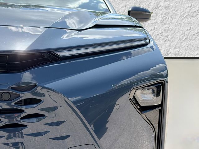 Used 2026 Toyota Crown Signia w/ Advanced Technology Package image 9