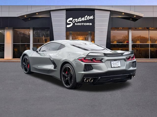 Used 2022 Chevrolet Corvette Stingray Preferred Cpe w/ Z51 Performance Package RWD image 3