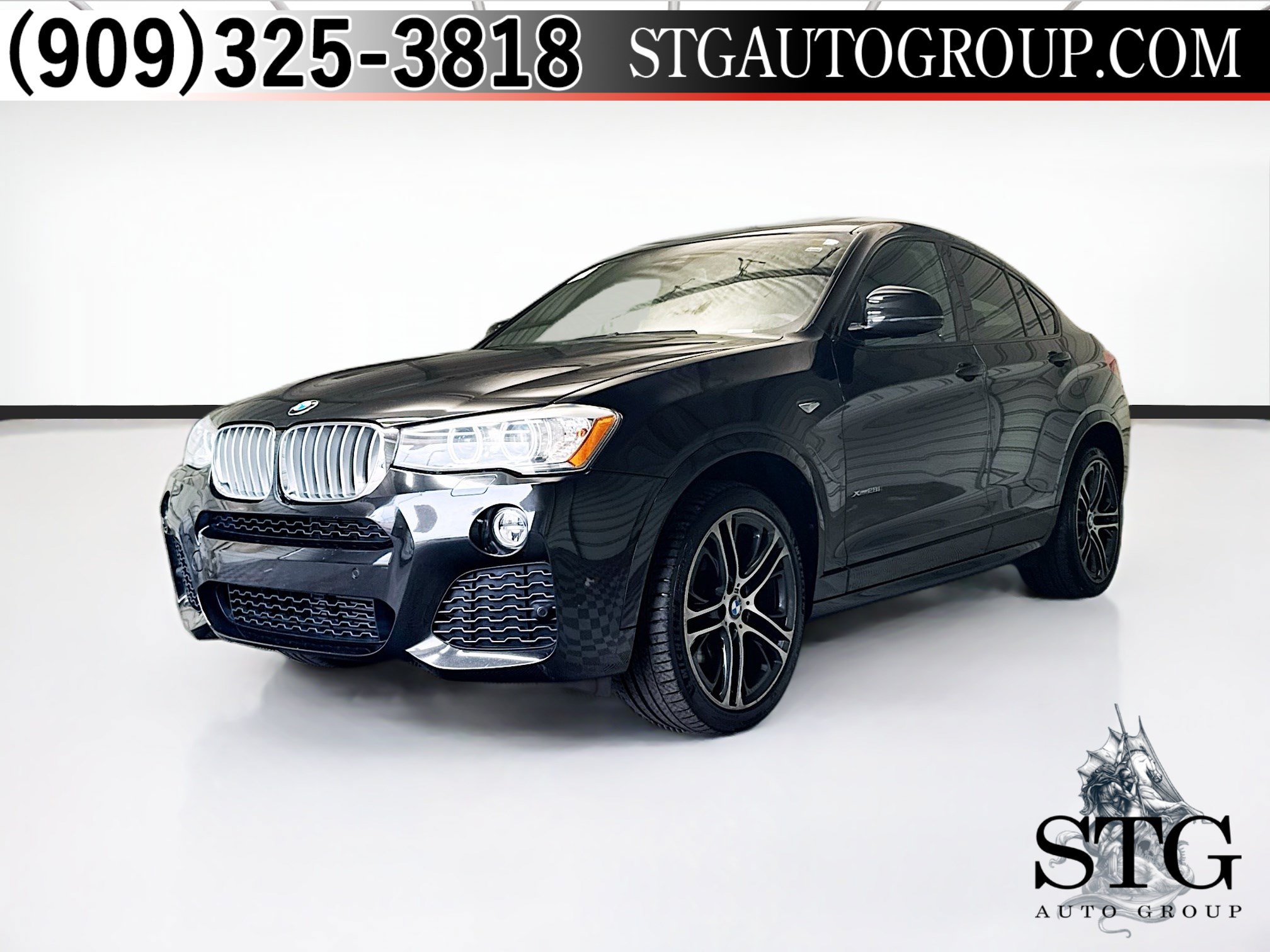 Used 2018 BMW X4 xDrive28i AWD/4WD image 1