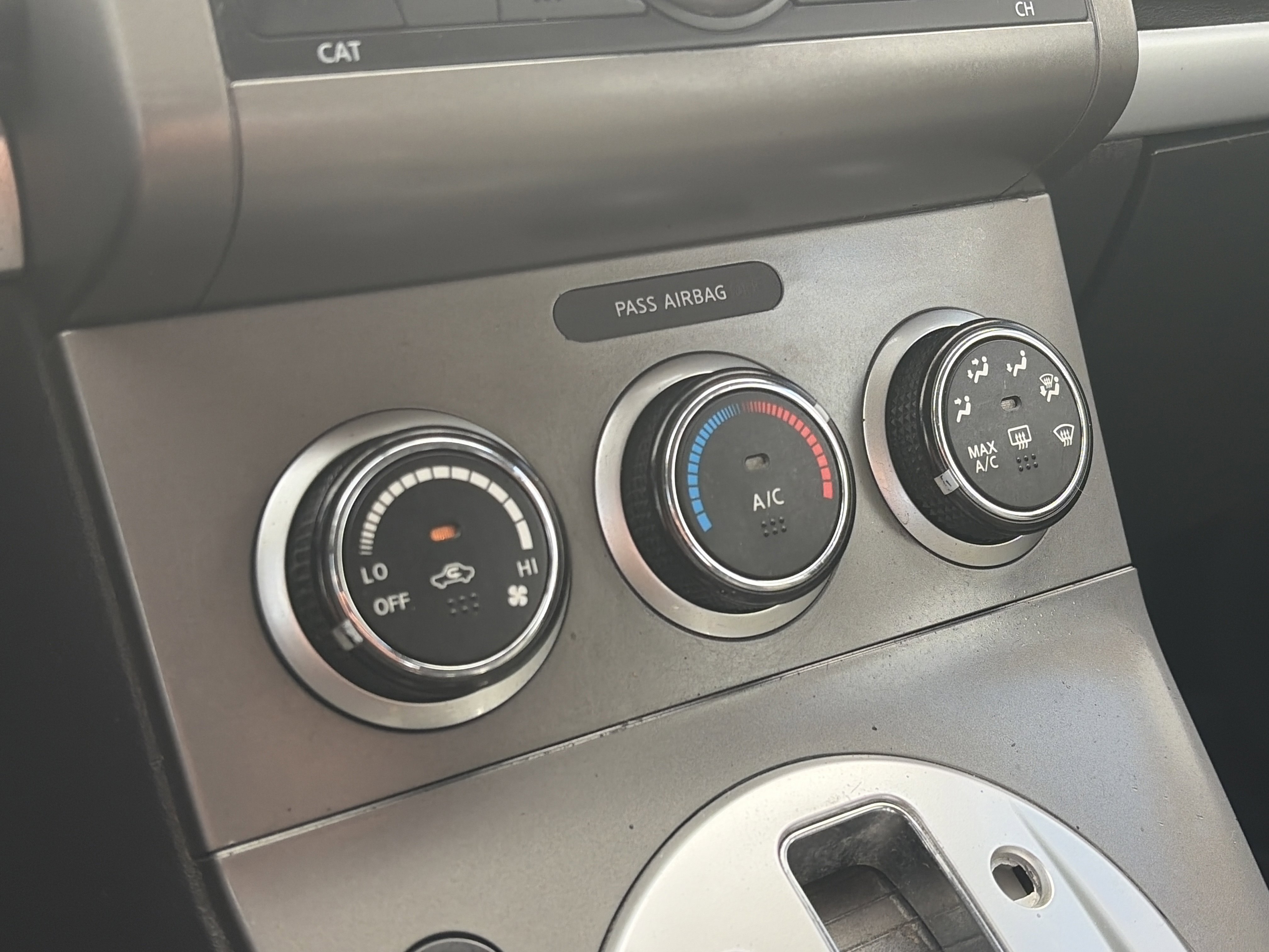Used 2012 Nissan Sentra 2.0 S FWD image 24