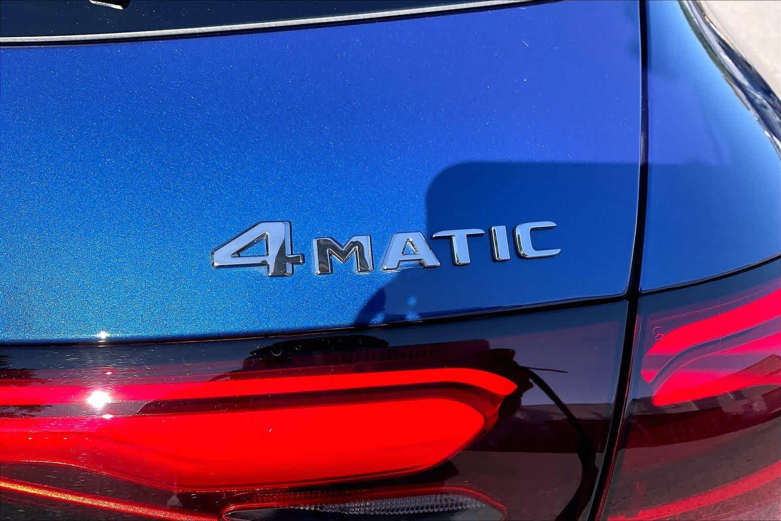 Used 2026 Mercedes-Benz GLC 300 4MATIC image 9