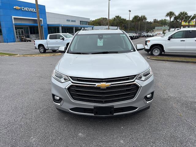 Used 2021 Chevrolet Traverse Premier image 2