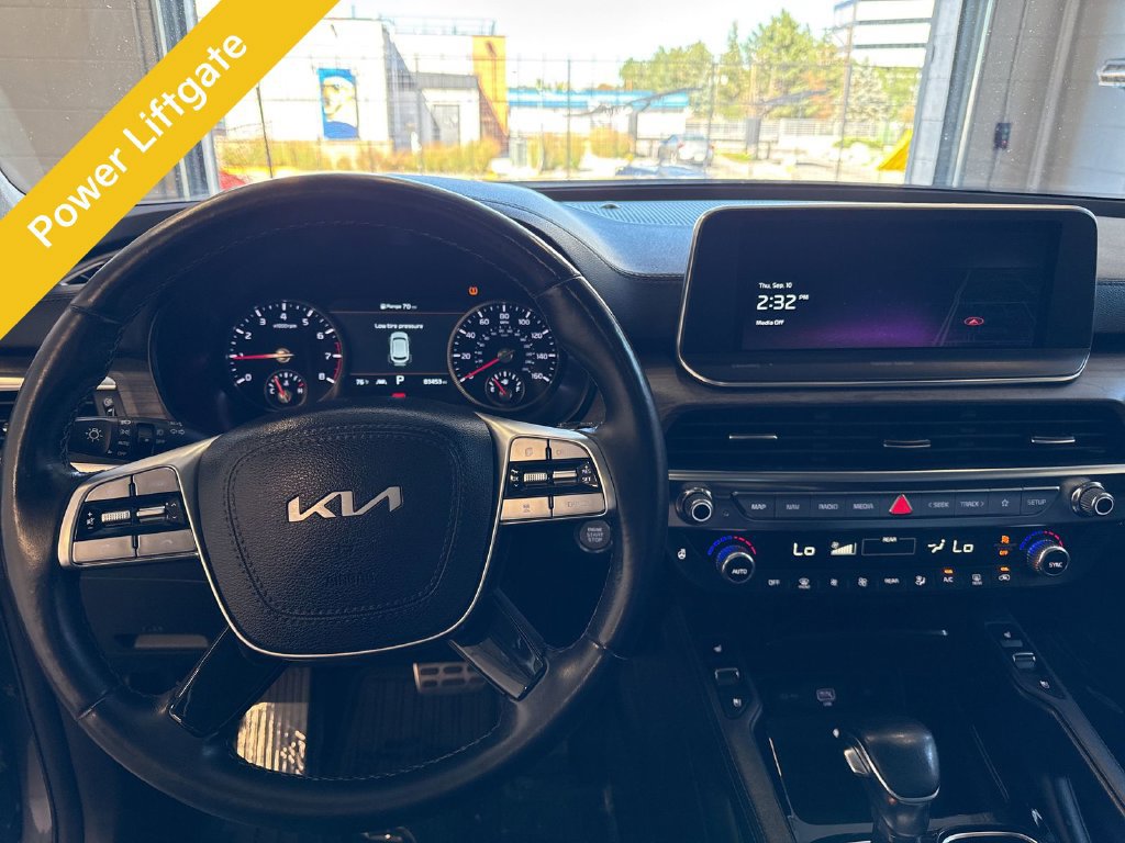 Used 2022 Kia Telluride SX w/ SX Prestige Package AWD/4WD image 18