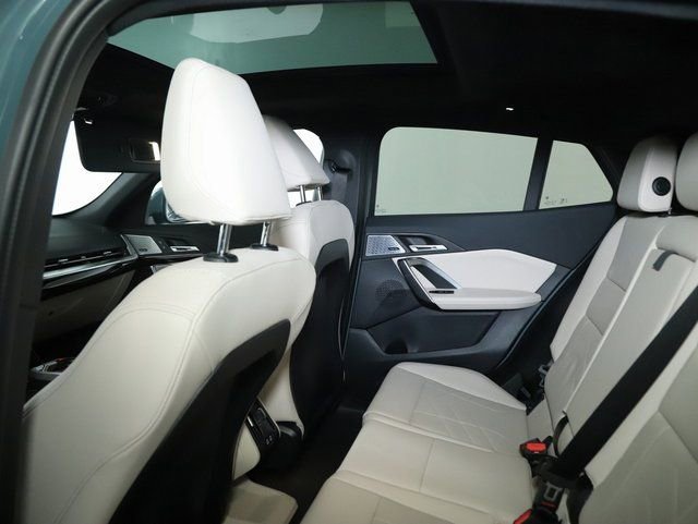 Certified 2025 BMW X2 xDrive28i w/ Premium Package image 16