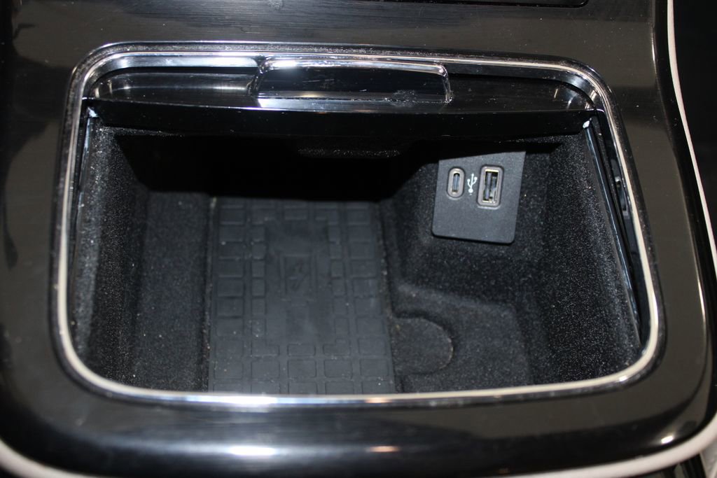 Used 2023 Lincoln Nautilus Reserve image 47