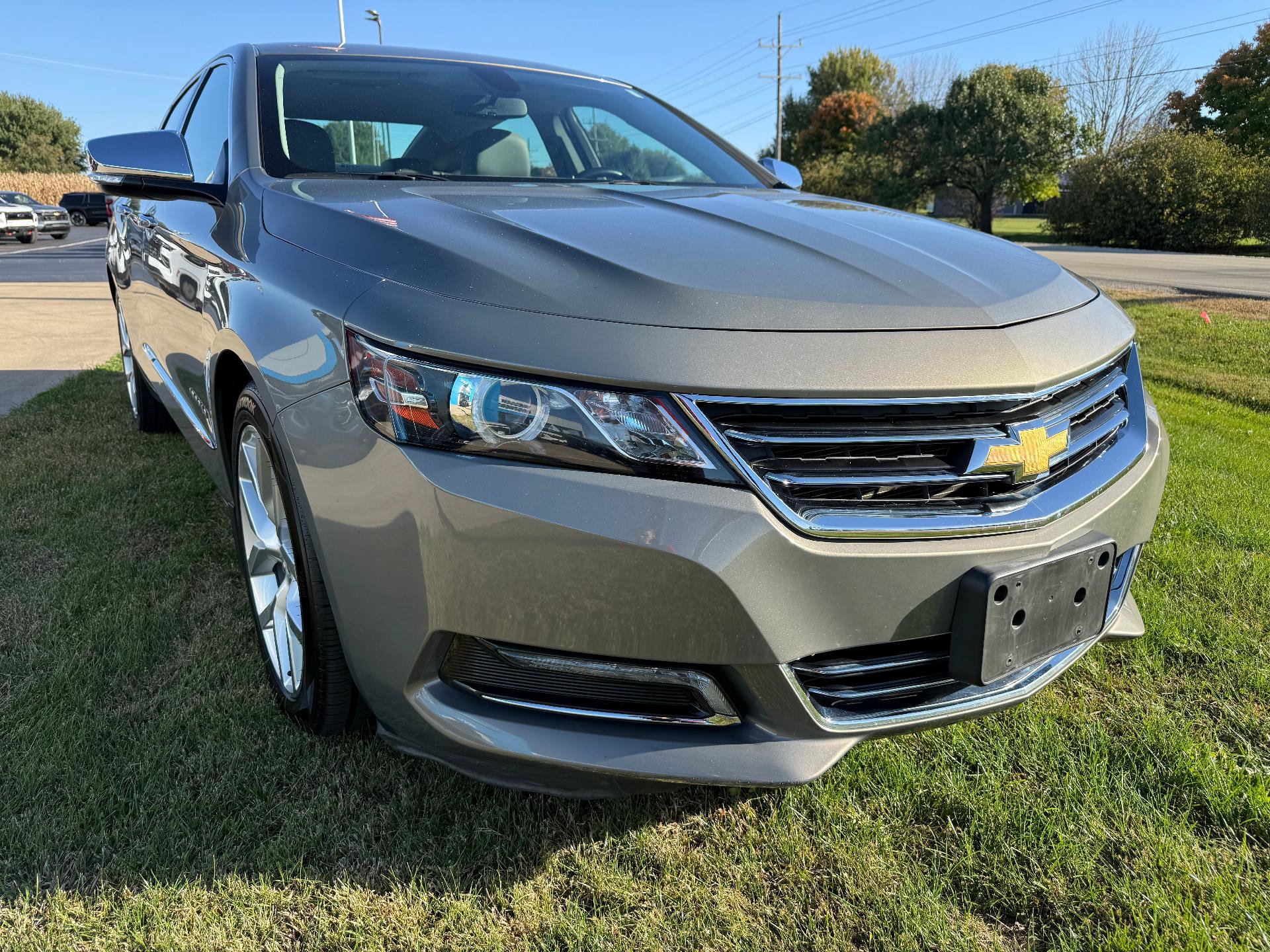 Certified 2018 Chevrolet Impala Premier FWD image 1