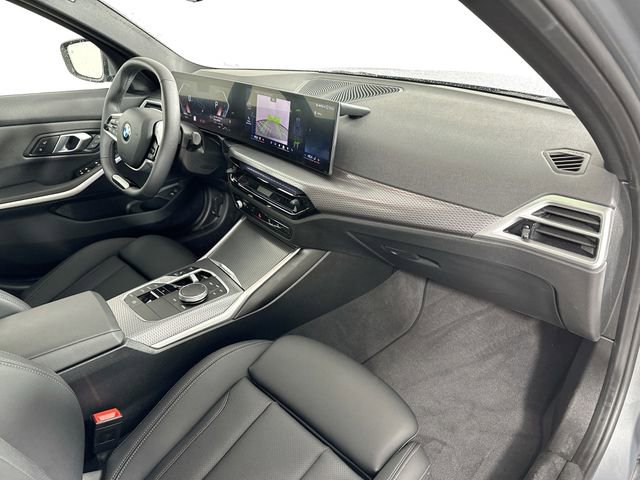 Used 2025 BMW 330i xDrive Sedan w/ Convenience Package image 29