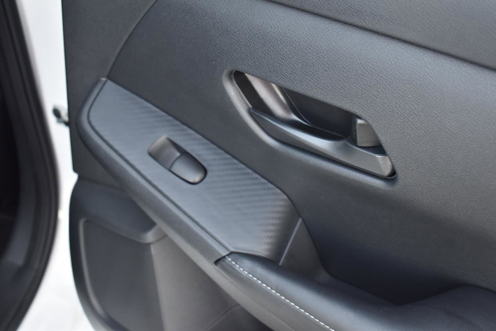 Used 2024 Nissan Sentra S image 47