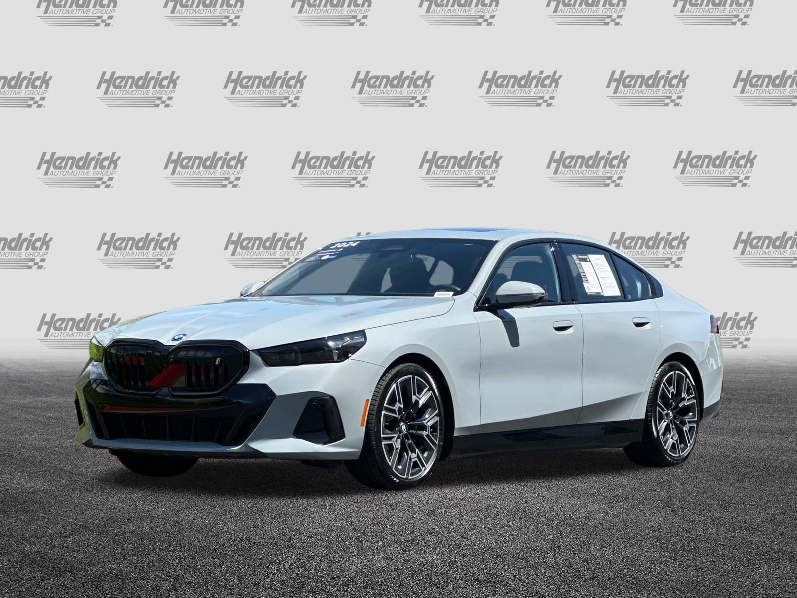 Certified 2024 BMW i5 eDrive40i w/ M Sport Package RWD image 9