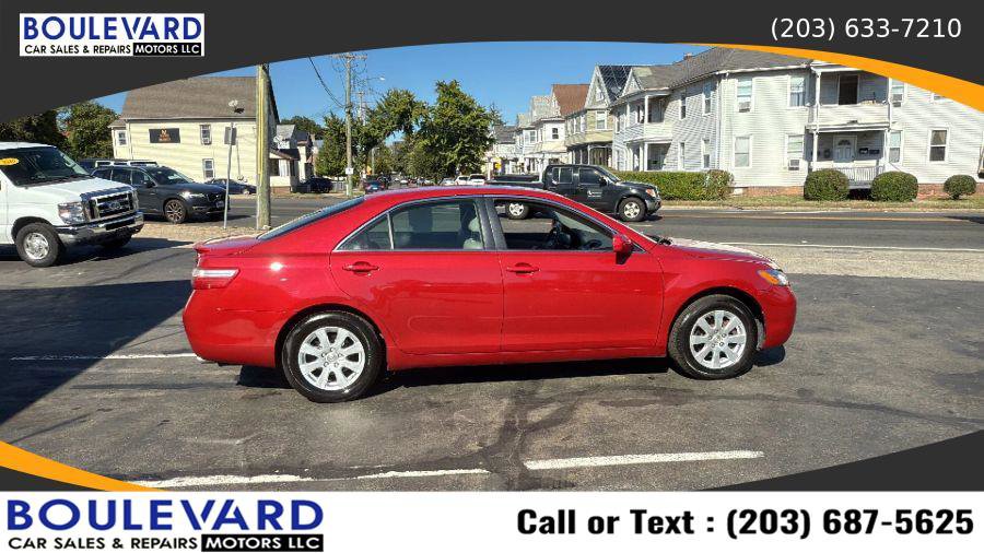 Used 2007 Toyota Camry XLE FWD image 8