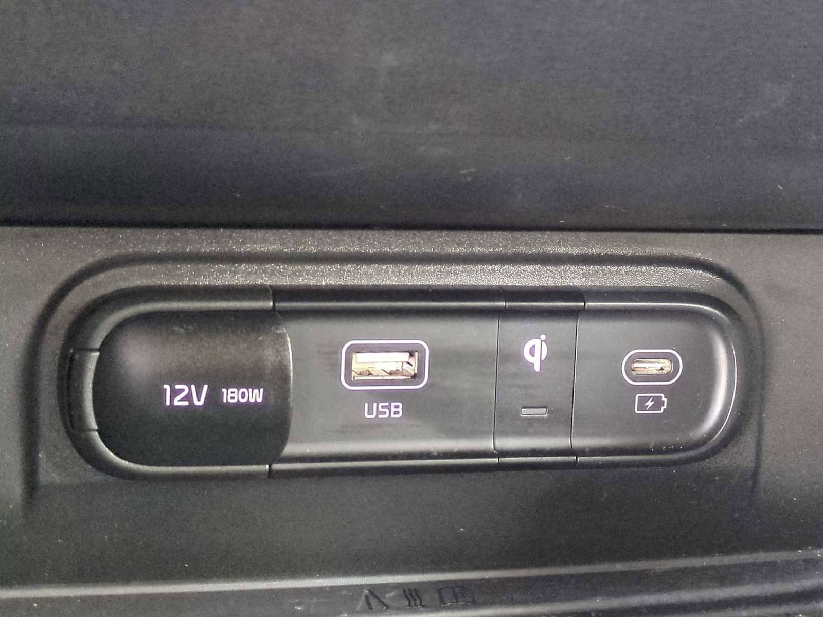 Used 2023 Kia Sportage EX image 31