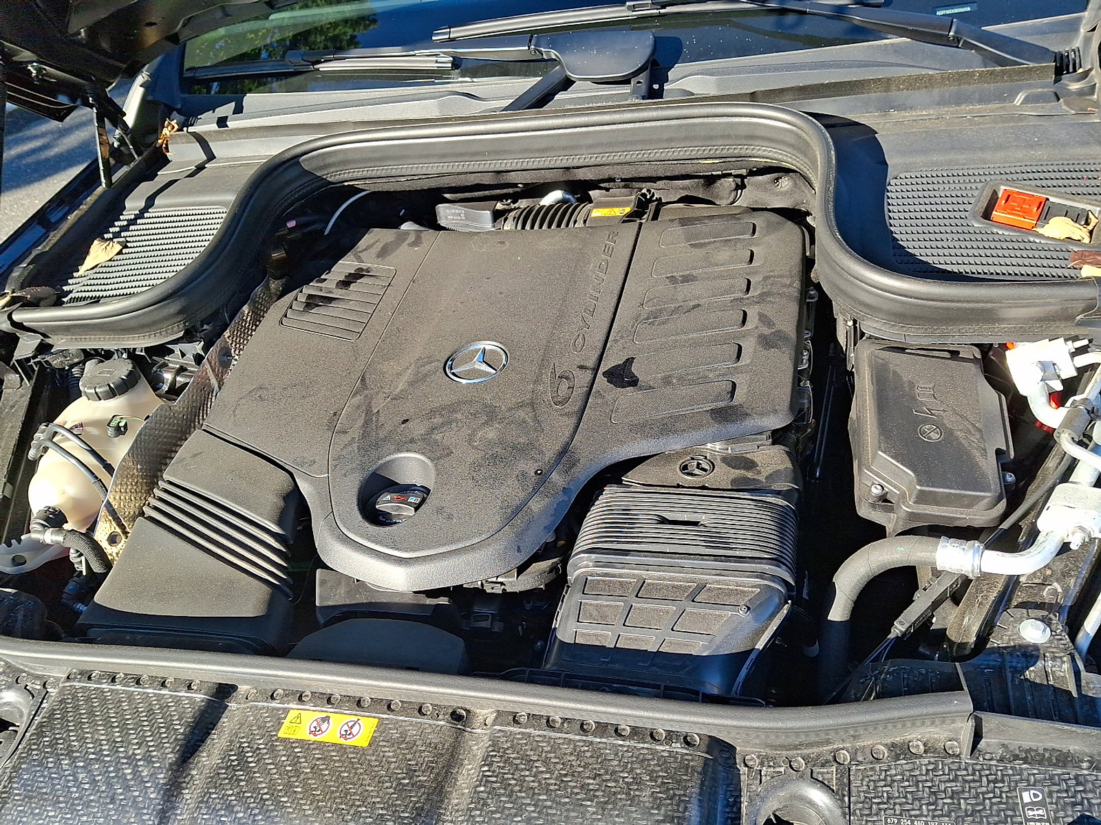 Certified 2025 Mercedes-Benz GLS 450 4MATIC image 30