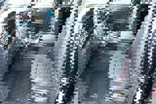 New 2026 Volkswagen Atlas SE image 16