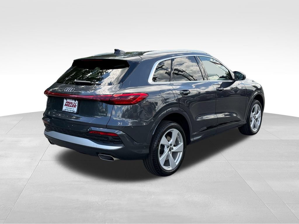 Used 2025 Audi Q5 Premium w/ Premium Plus AWD/4WD image 9