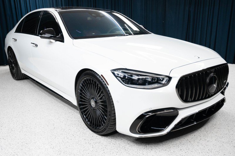 Used 2026 Mercedes-Benz S 63 AMG S image 3
