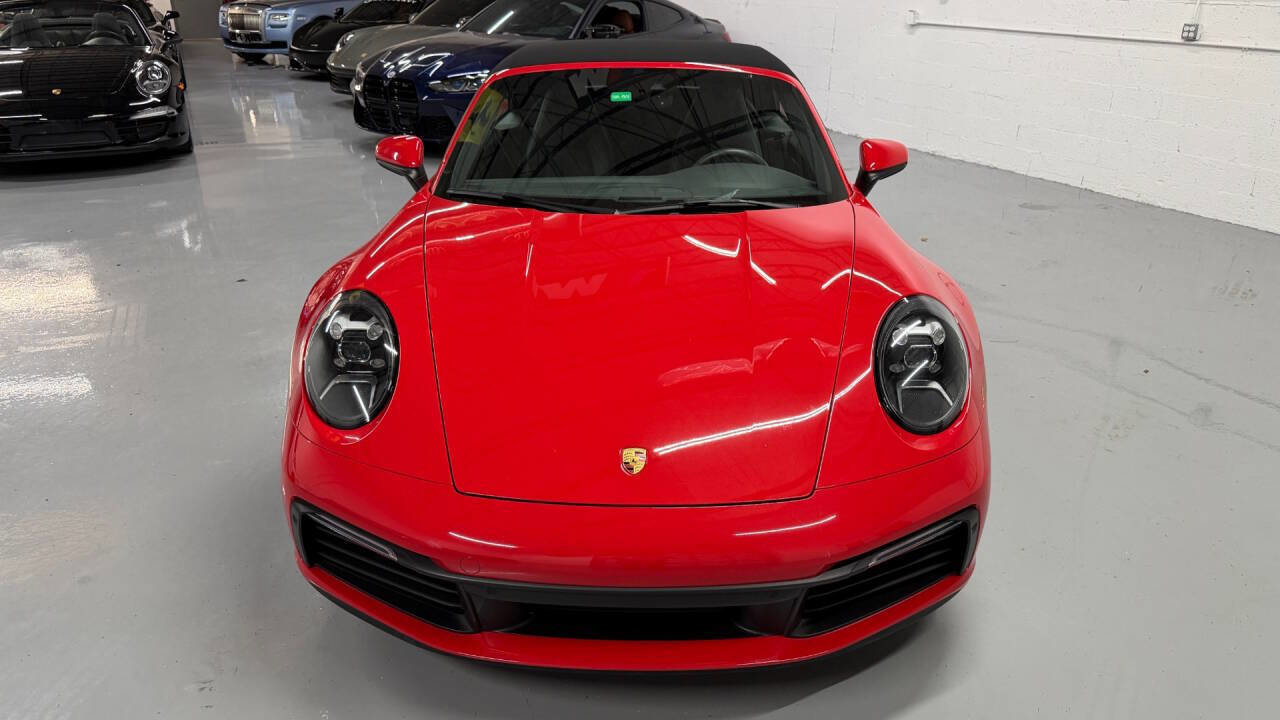 Used 2023 Porsche 911 Carrera image 40