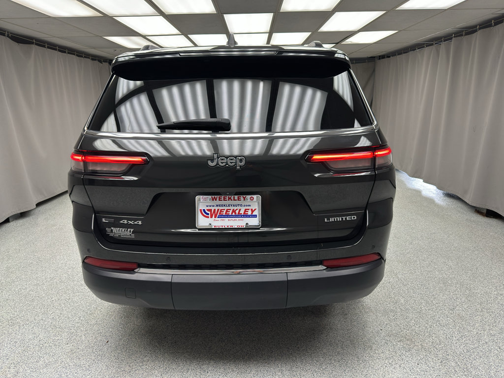 Used 2022 Jeep Grand Cherokee L Limited AWD/4WD image 11