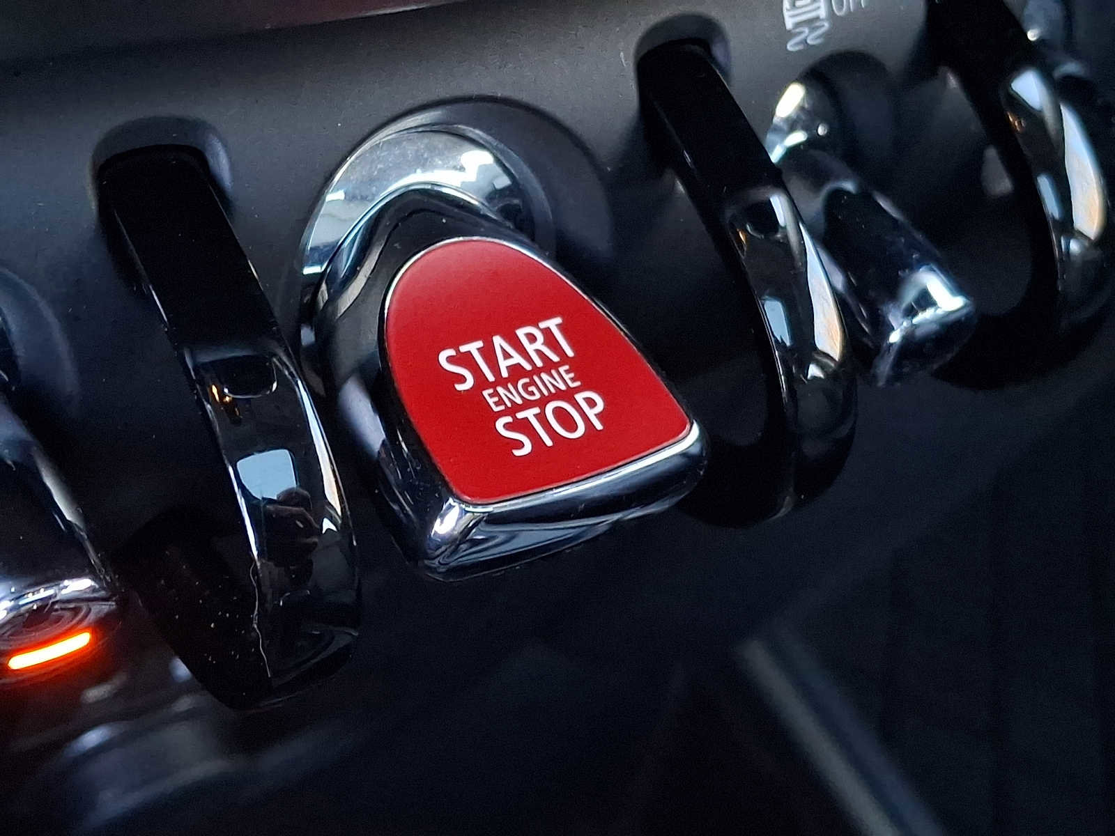 Certified 2024 MINI Cooper Countryman S image 18