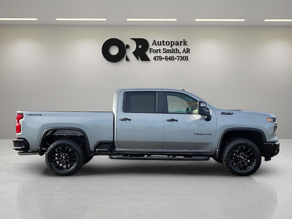 Used 2026 Chevrolet Silverado 2500 Custom w/ Custom Value Package AWD/4WD image 6