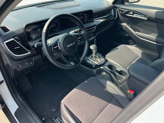 Used 2026 Kia Seltos S AWD/4WD image 15