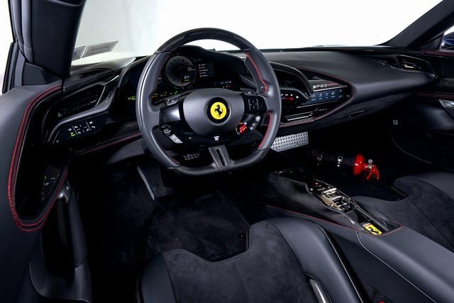 Certified 2022 Ferrari SF90 Stradale image 5