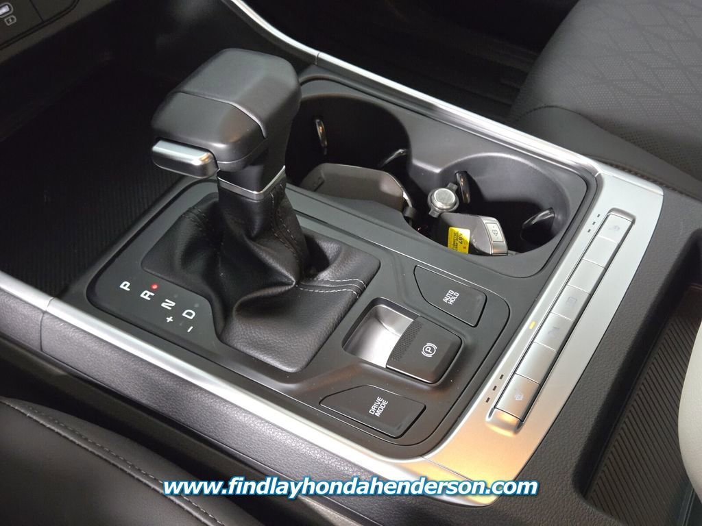 Used 2026 Kia Carnival FWD image 31