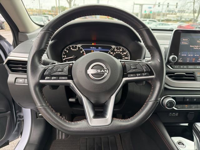 Used 2024 Nissan Altima 2.5 SR image 13