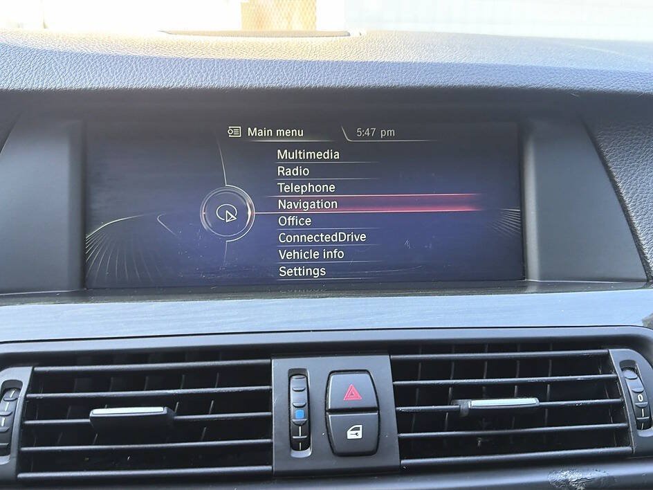 Used 2013 BMW 535i Sedan RWD image 11