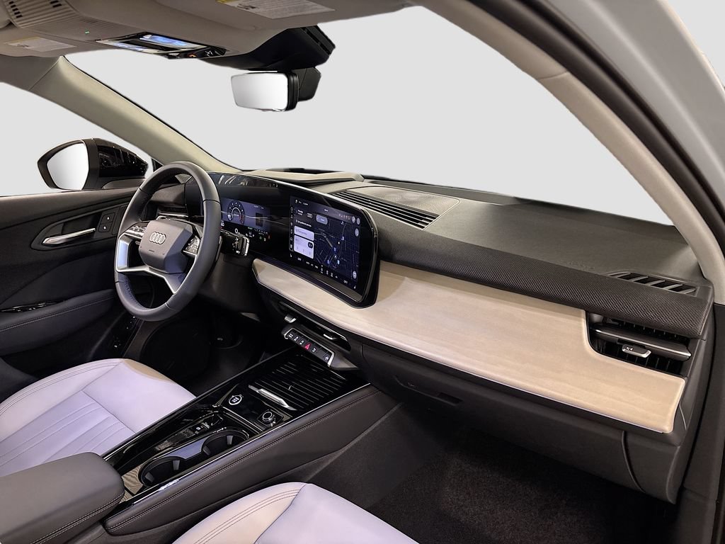 New 2026 Audi Q3 quattro 2.0T AWD/4WD image 15