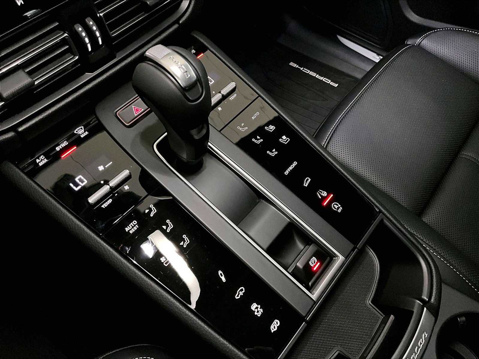 New 2026 Porsche Macan S AWD/4WD image 18