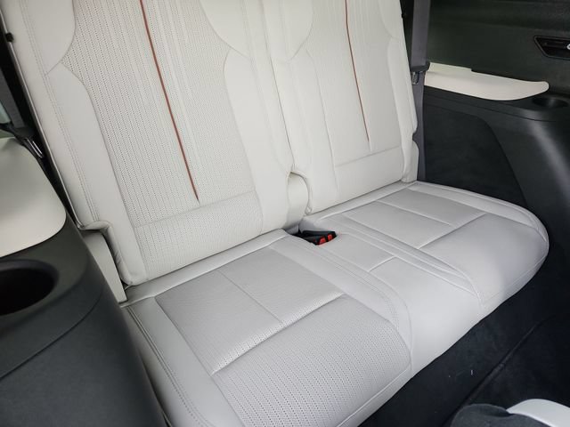 New 2026 Cadillac Vistiq Sport AWD/4WD image 24