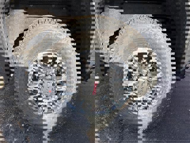 New 2026 GMC Sierra 2500 SLT w/ SLT Premium Package AWD/4WD image 9