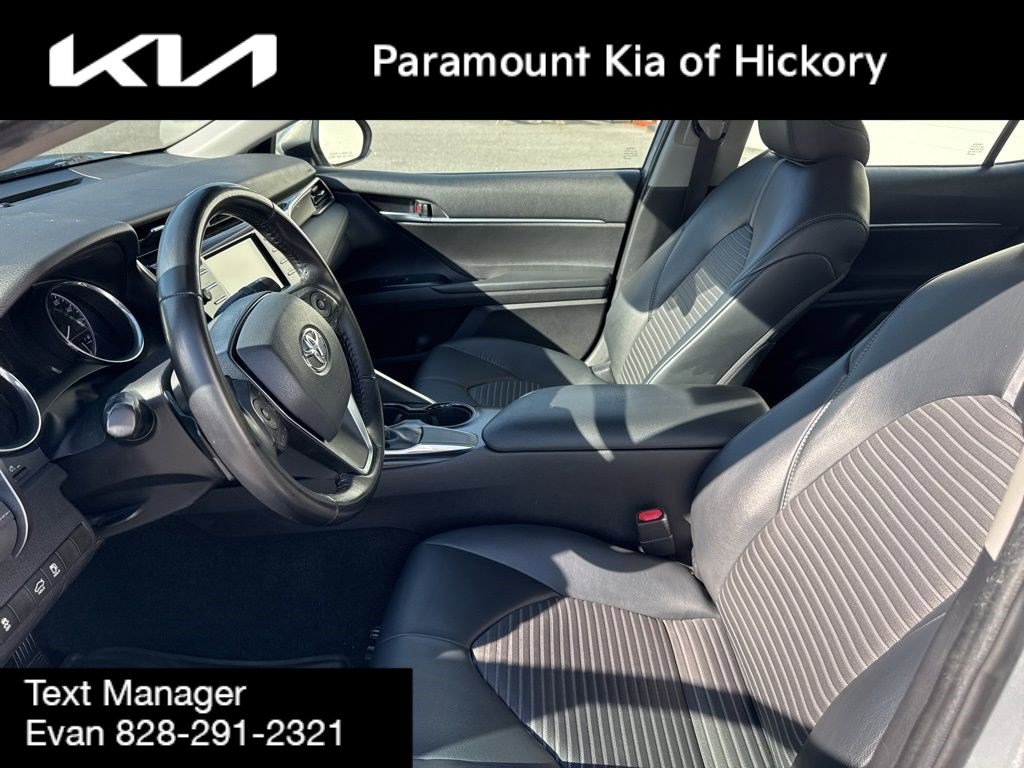 Used 2019 Toyota Camry SE FWD image 20