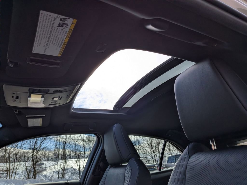 Used 2022 Lexus UX 250h 250h Base w/ Premium Package image 20