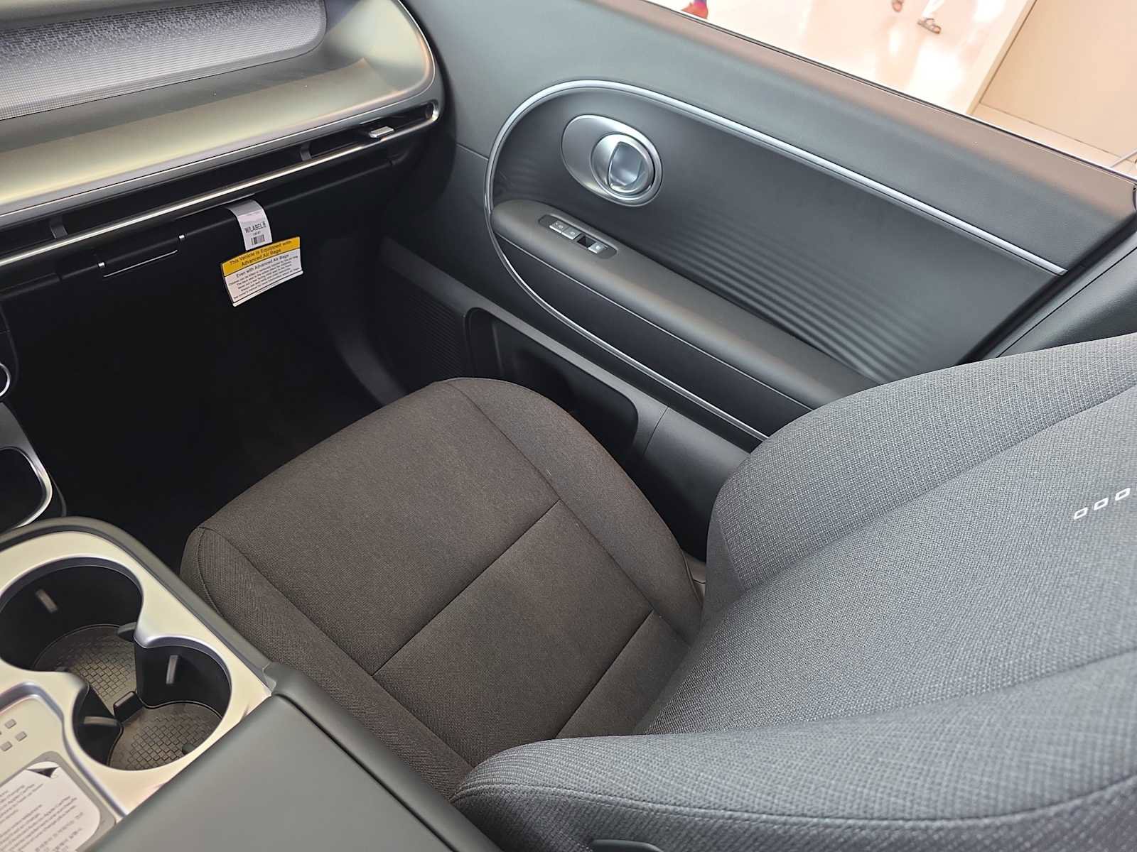 New 2026 Hyundai Ioniq 9 SE image 10