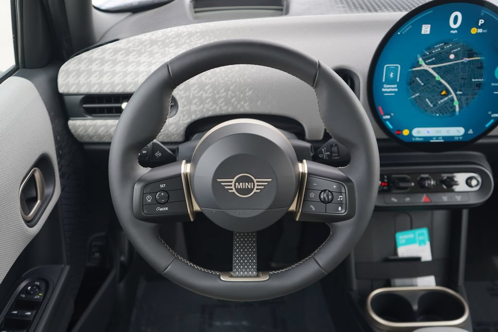 New 2026 MINI Cooper 4-Door Hardtop FWD image 9