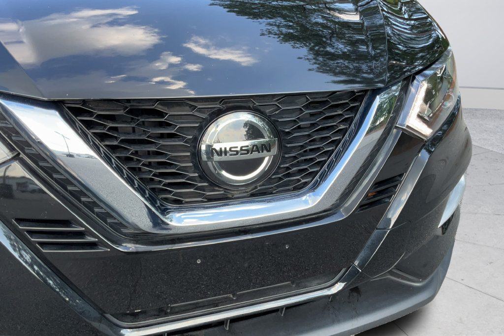 Used 2022 Nissan Rogue Sport SL AWD/4WD image 27