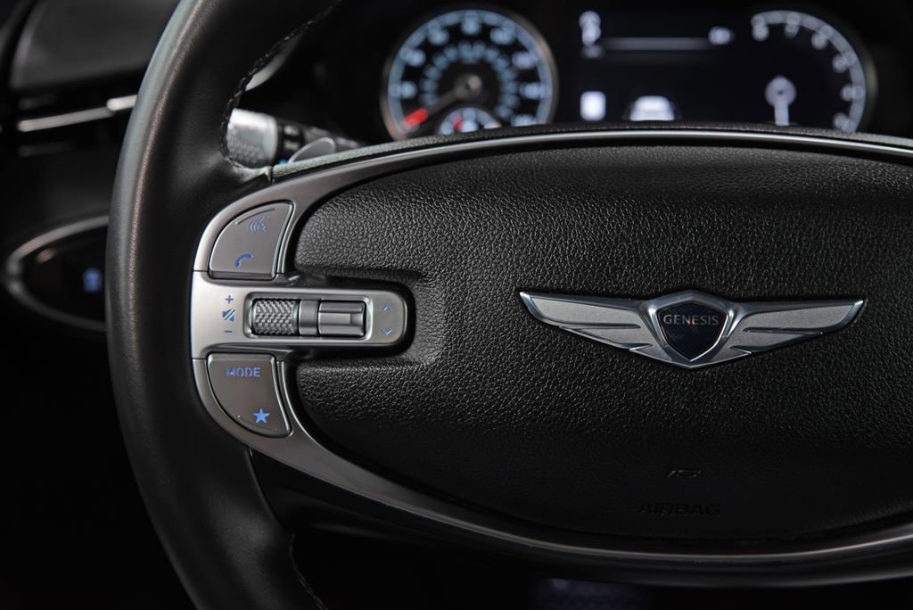 Used 2025 Genesis GV70 2.5T AWD/4WD image 23