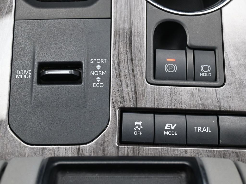 Used 2022 Toyota Highlander Limited image 27