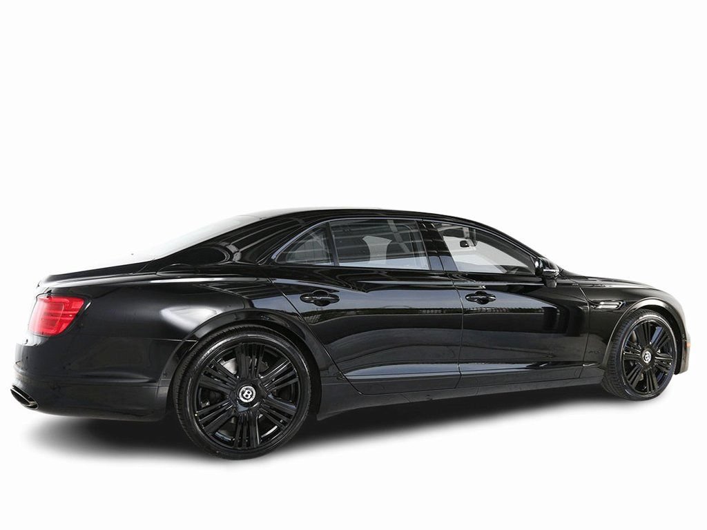 Used 2026 Bentley Flying Spur Plug-In Hybrid AWD/4WD image 5