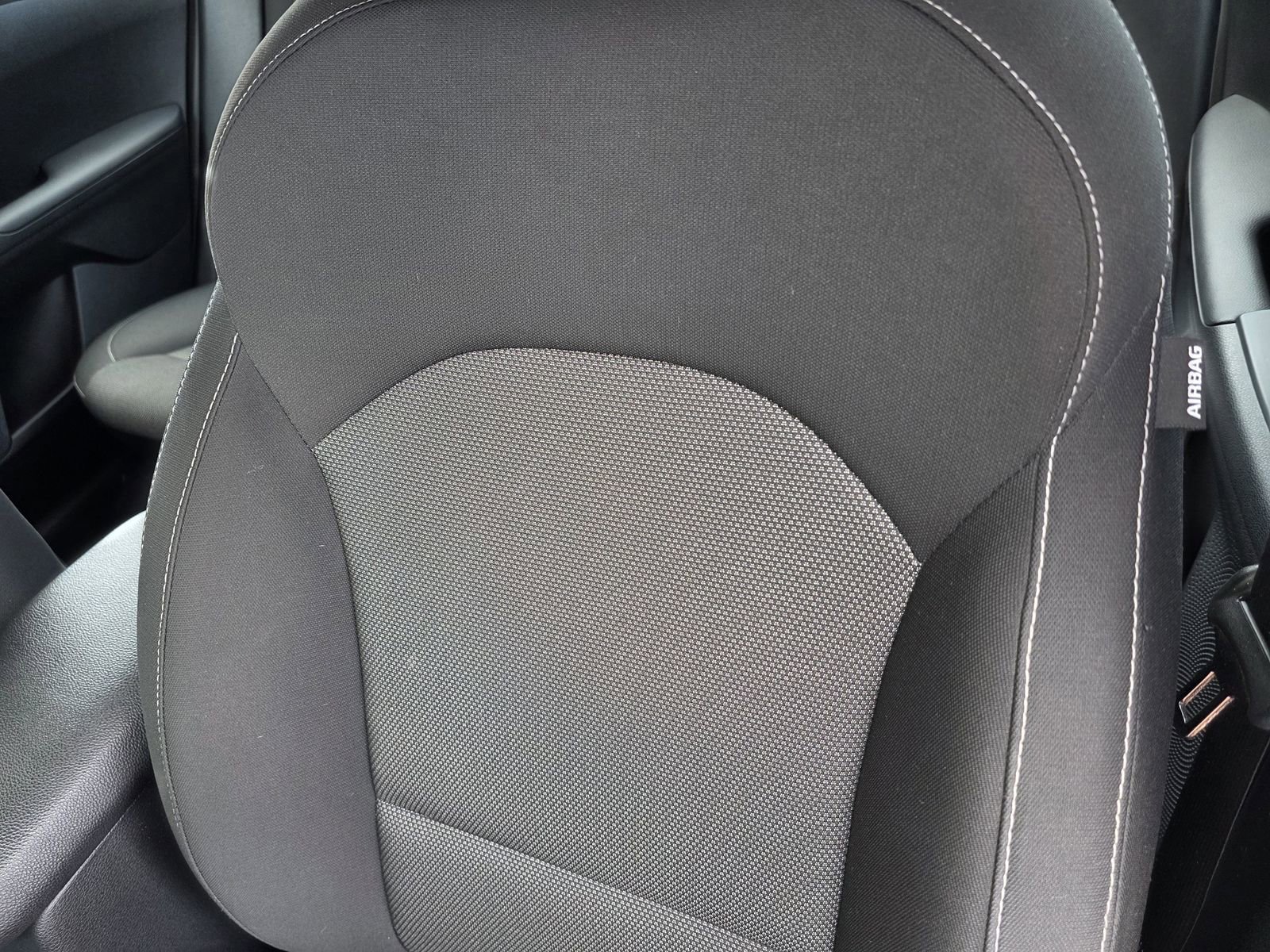 Used 2024 Kia Forte LXS image 13